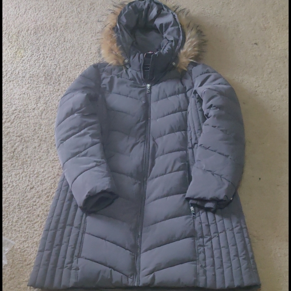 Chevron Faux-Fur Trim Hooded Puffer jacket - Picture 4 of 5